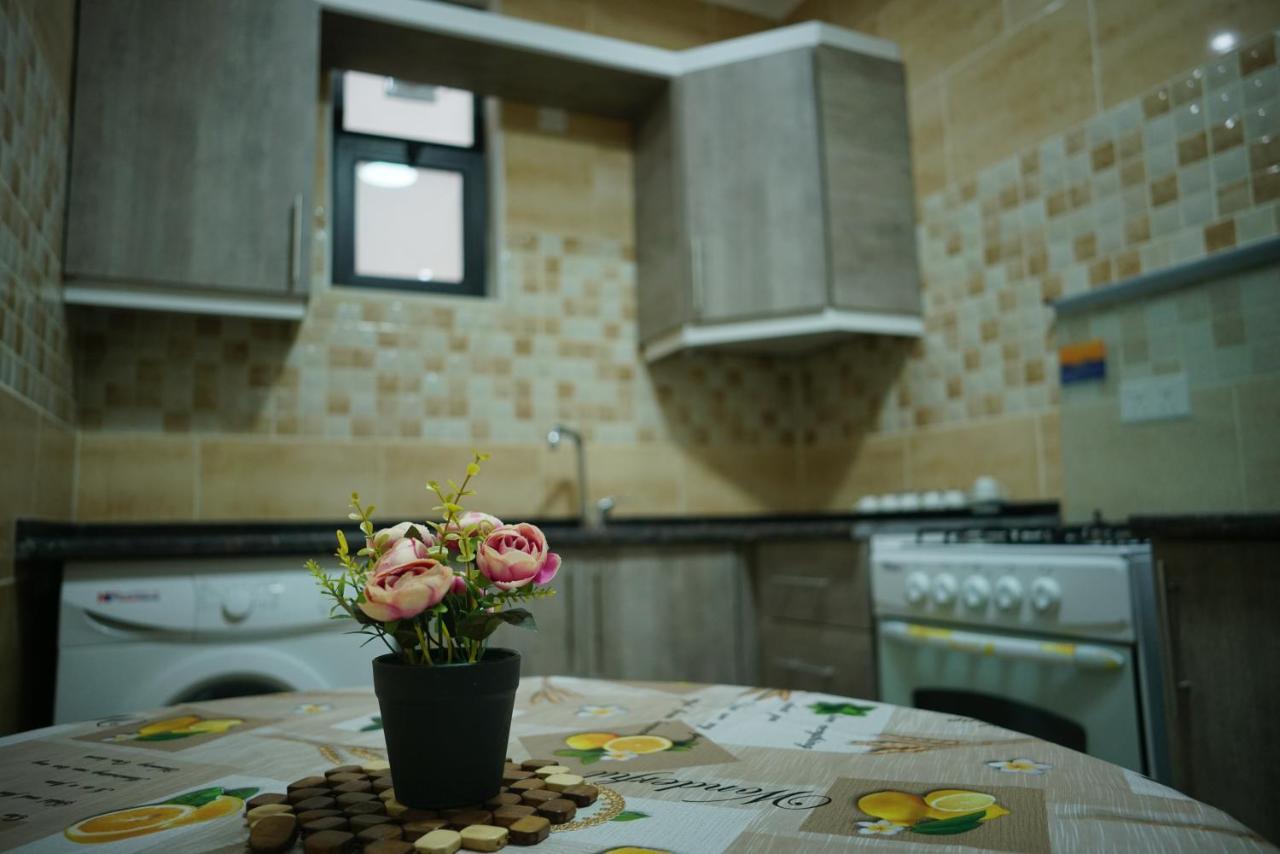 Amro Petra Apartment Wadi Musa Eksteriør bilde