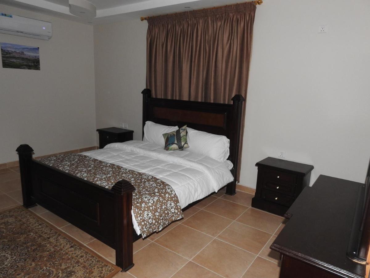 Amro Petra Apartment Wadi Musa Eksteriør bilde